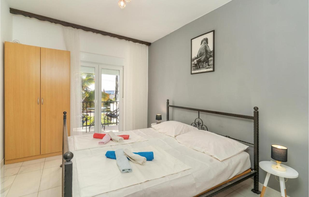 Cozy Apartment In Krk With Kitchen Krk Town Zewnętrze zdjęcie